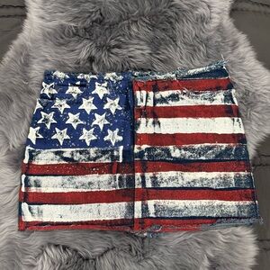 America mini skirt